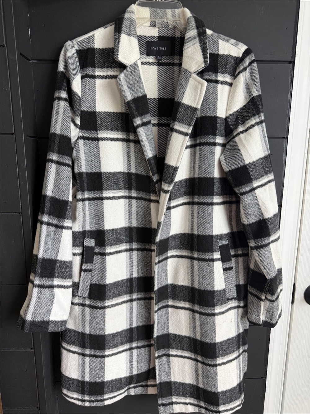 Love Tree Black & White Plaid Coat